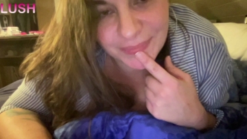 HornyMilfLeah  28-11-2021